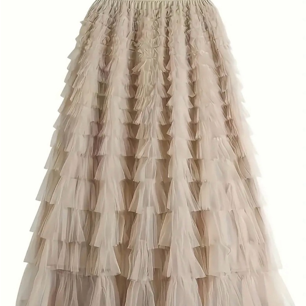 Elegant Cream Tiered Ruffled Skirt